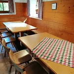 Luise Wehrenfennig & Haus Eva Bad Goisern