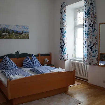 Konukevi Luise Wehrenfennig & Haus Eva Bad Goisern