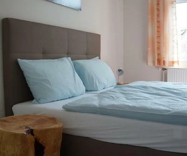 Guest house Luise Wehrenfennig & Haus Eva 3*