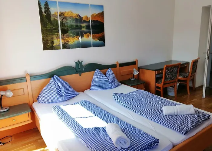 Luise Wehrenfennig & Haus Eva Guest house 3*